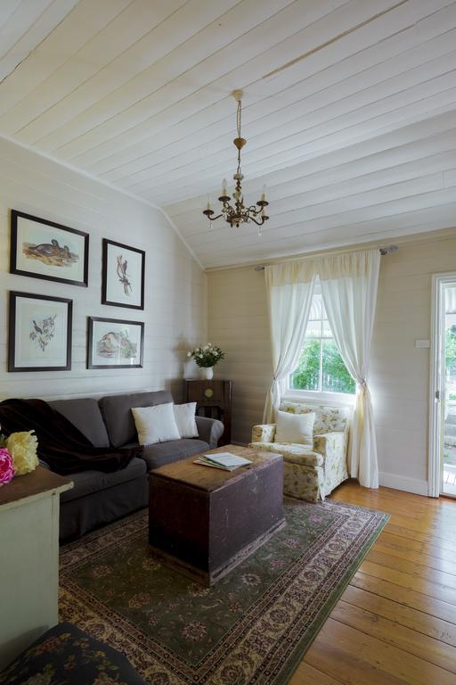Illalangi Boutique Cottage ブラックヒース エクステリア 写真